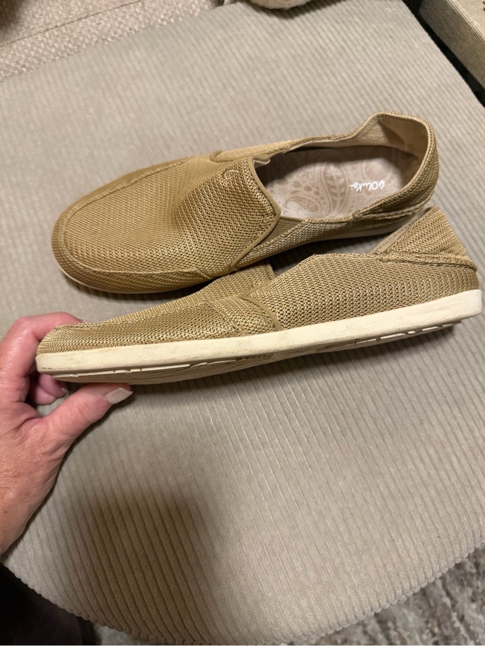 OluKai Women's Slip-On Loafer in Tan Mesh-Waiaula Mesh 8.5